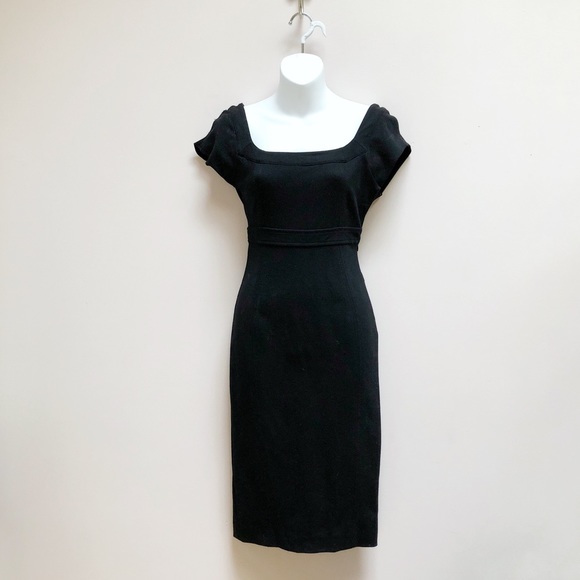 Diane Von Furstenberg Dresses & Skirts - Diane Von Furstenberg Sheath Dress